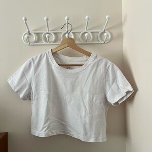 Urban Outfitters White Cropped T-Shirt